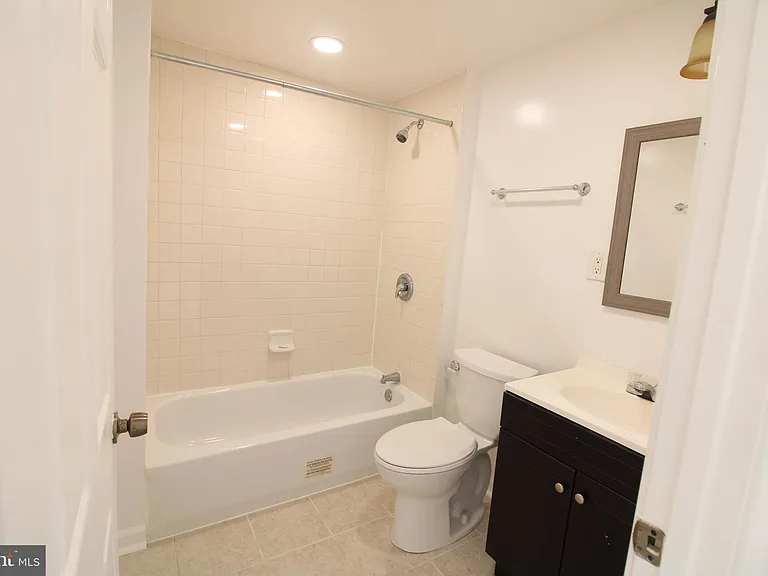 24 E Reed Ave — Photo 18