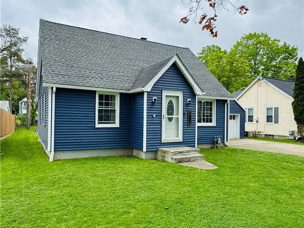 1401 Elm St, Alden, NY 14004