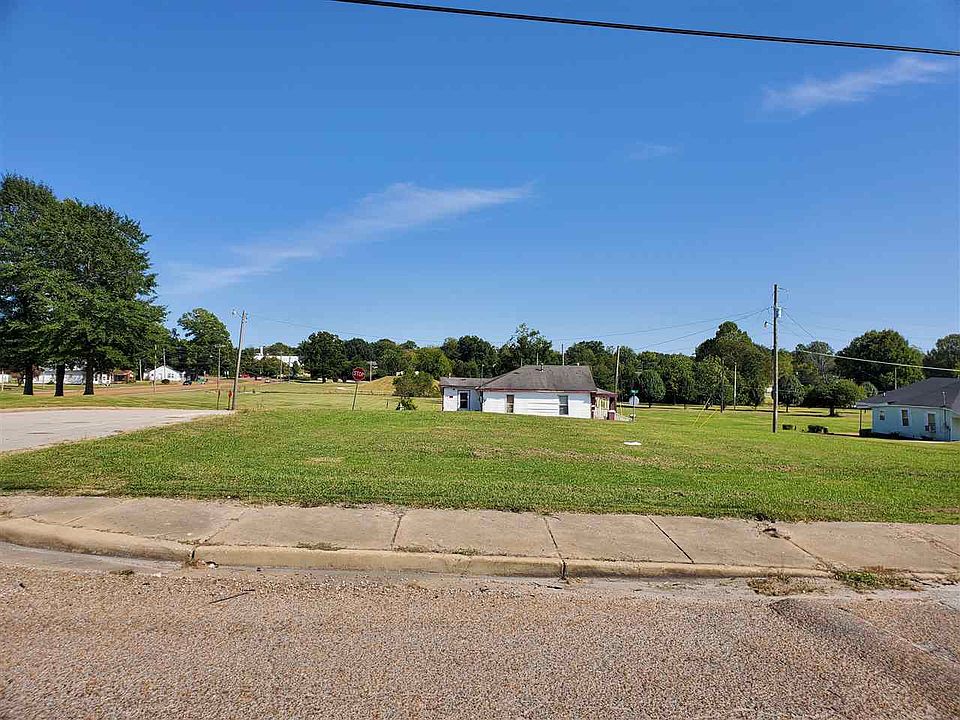 1st image of 122 James Buchanan Dr