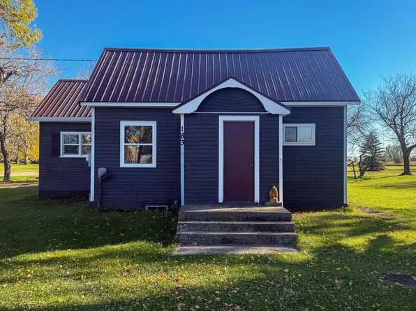 183 Martin St, Maxbass, ND 58760