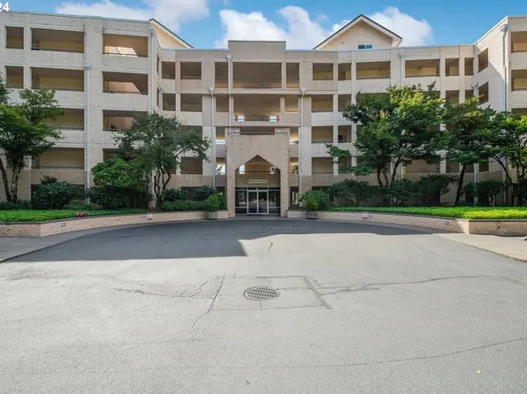 6665 W Burnside Rd Unit 433, Portland, OR 97210