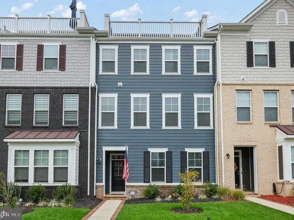 1488 Meadowlark Glen Rd, Dumfries, VA 22026