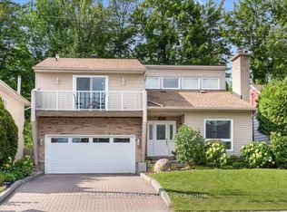 1971 Rosebella Ave, Ottawa, ON K1T 1G6