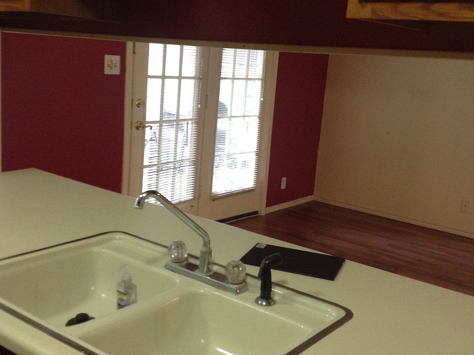 1st image of 8655 Datapoint Dr APT 406