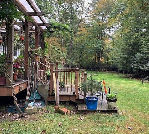5th image of 45 Brookside Dr