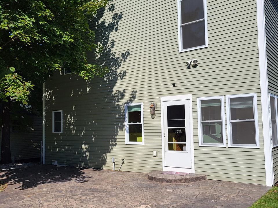 611 2nd St, Traverse City, MI 49684 Zillow