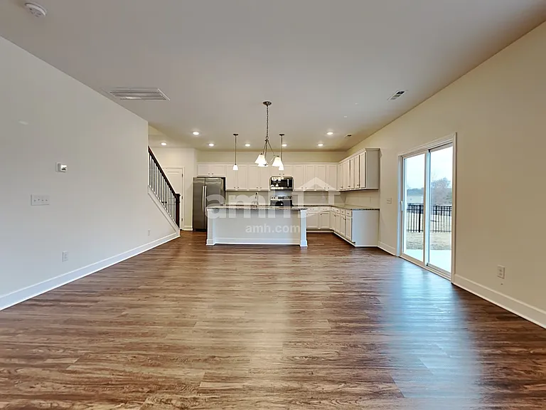 428 Bluewater Dr — Photo 7