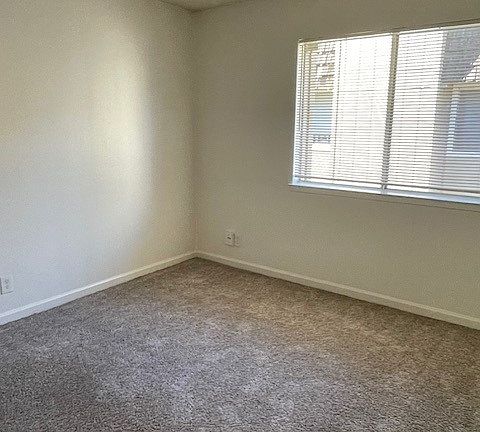 5th image of 2423 C St