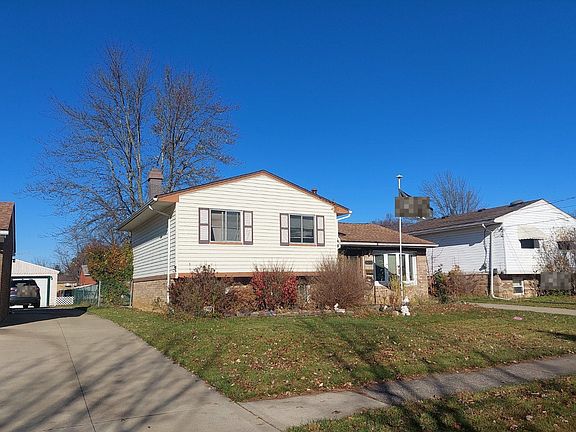 2nd image of 928 Wilder Ave