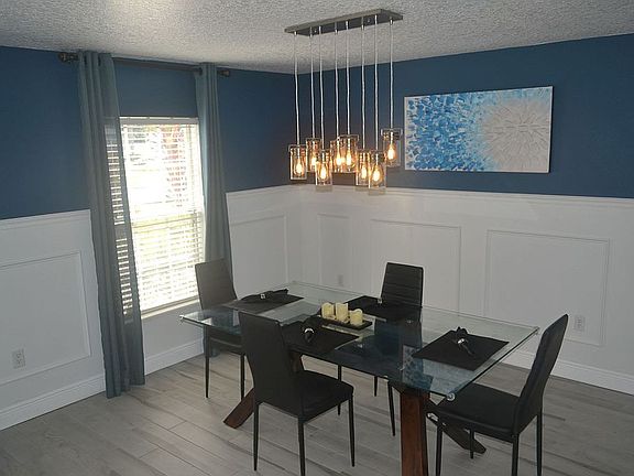 4th image of 613 Westcliffe Dr