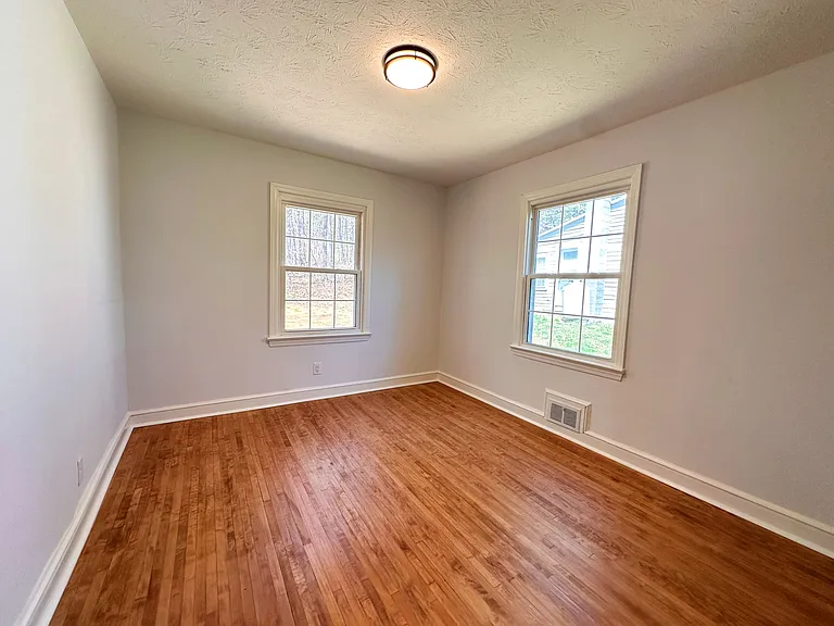 2057 Lee Jackson Hwy — Photo 28