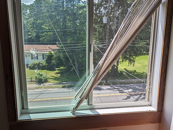 5th image of 106 Belchertown Rd APT A