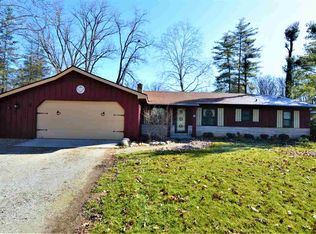 37 Cottonwood Dr, Garrett, IN 46738
