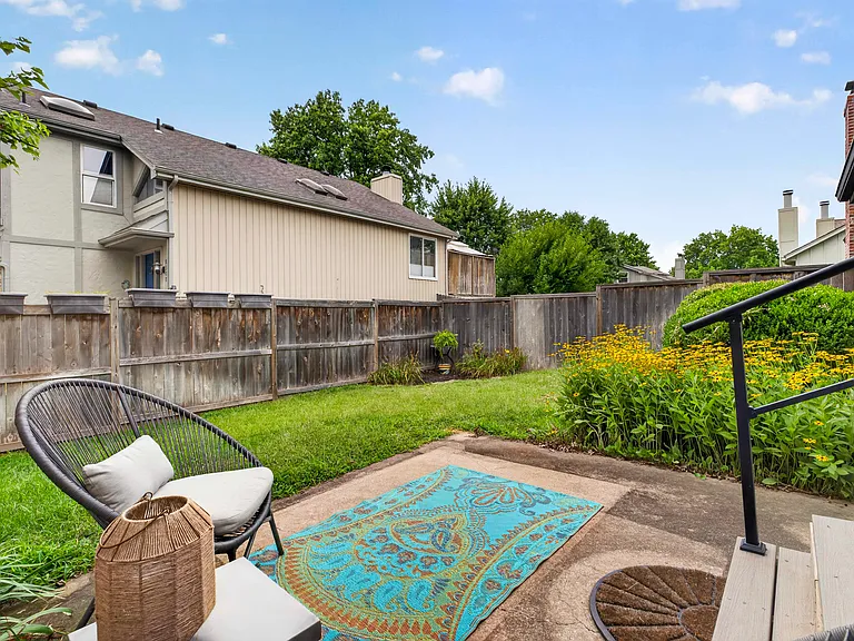 12044 Hemlock St — Photo 38