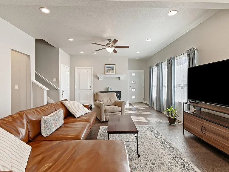5324 Sky Top Ln — Photo 5
