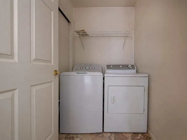 918 Osage Ave #A — Photo 11