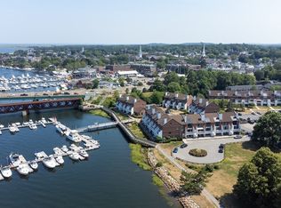 126 Merrimac St UNIT 11, Newburyport, MA 01950