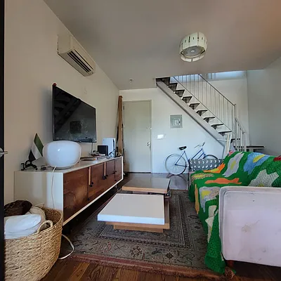 Rented by Yup Realty LLC | media 7