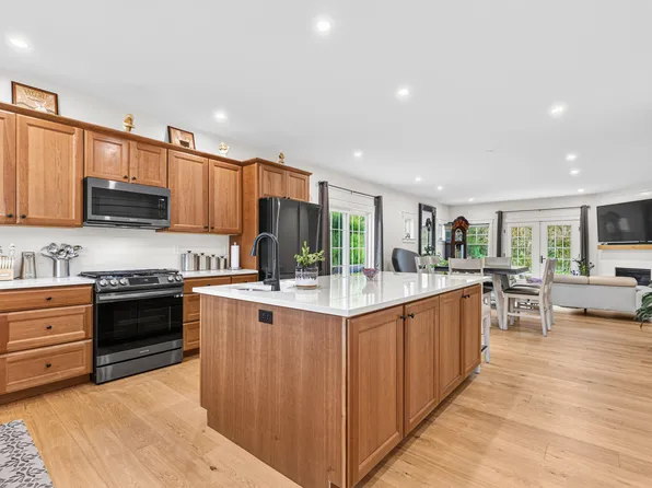 9 Waxwing Lane #48, Falmouth, ME 04105