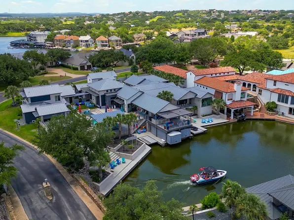 116 Wennmohs Place, Horseshoe Bay, TX 78657