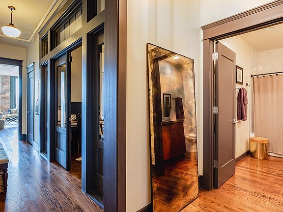 2nd image of 416 S Gay St APT 304