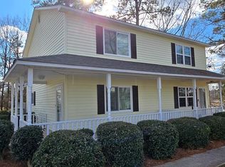 144 Country Village Ct, Greenwood, SC 29649