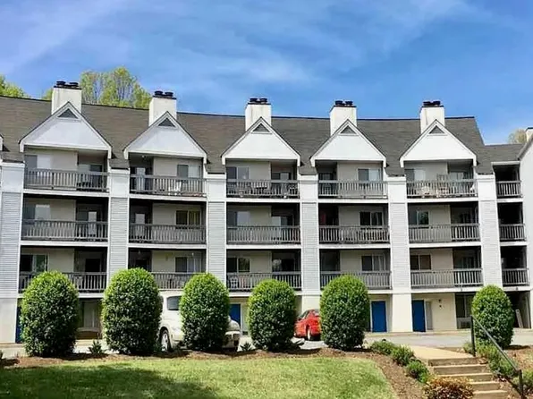 1243 Cedars Ct APT B10, Charlottesville, VA 22903
