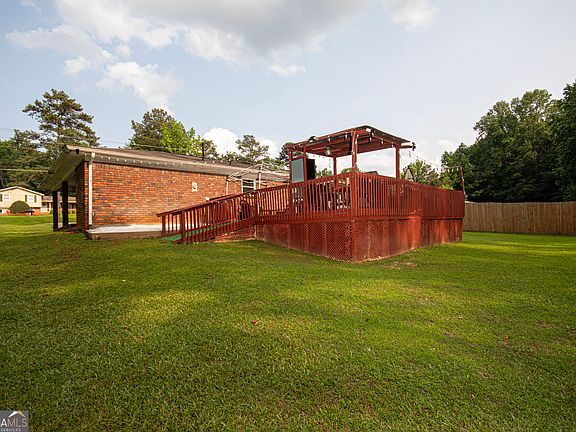 3rd image of 3829 Bright Star Rd