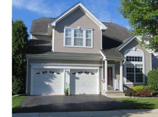 40 Eastbridge Dr, Robbinsville, NJ 08691