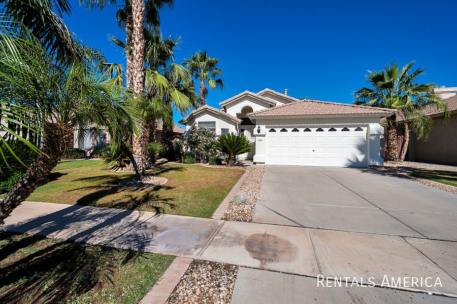 1st image of 1364 W Mead Dr