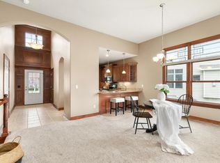 15611 Monroe Ct, Urbandale, IA 50323