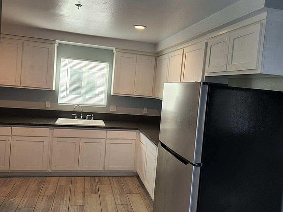 5th image of 624 W 120th St