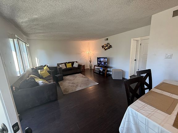 3rd image of 5584 Spinnaker Dr APT 1