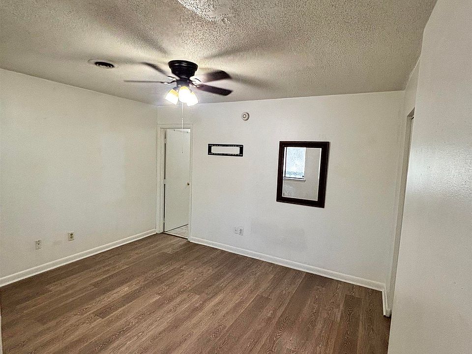 1st image of 1211 Metze Rd APT B8