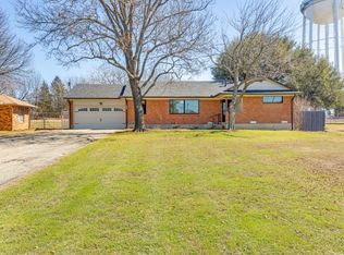 1412 W California St, Gainesville, TX 76240