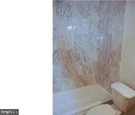 1933 Wilson Ln #301 — Photo 2