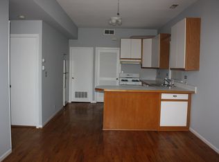 1754 W Cornelia Ave #1, Chicago, IL 60657