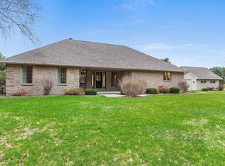 3594 Rustic Haven Ln, Green Bay, WI 54313