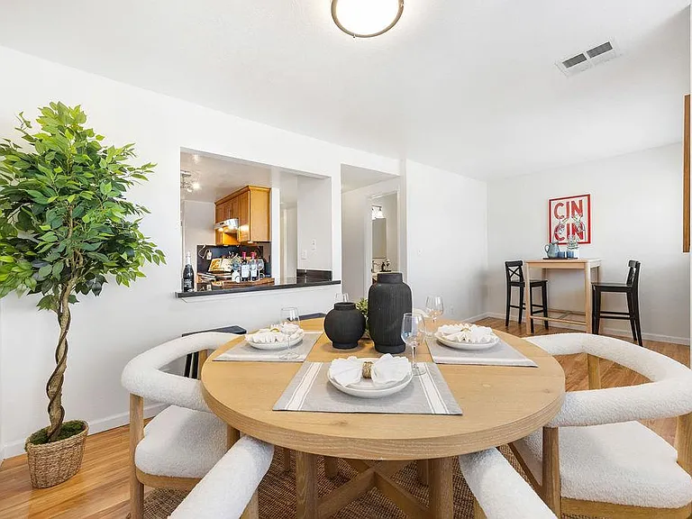 3550 Carter Dr #32 — Photo 3