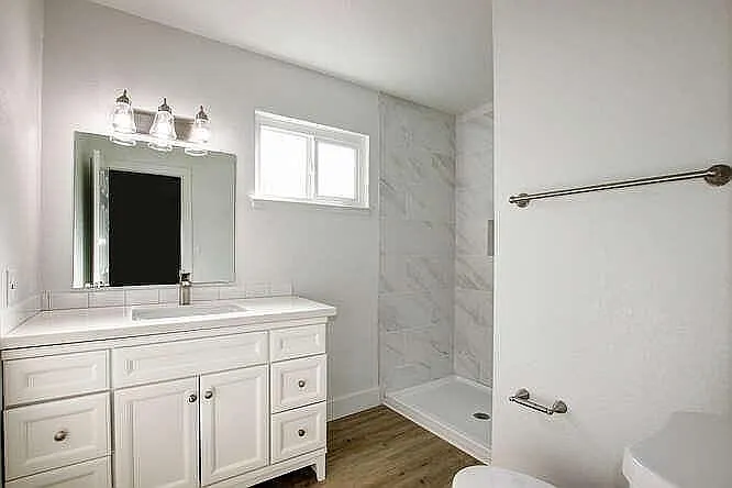 7001 Lynnetree Way — Photo 13