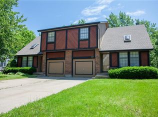 11827 Caenen St, Overland Park, KS 66210