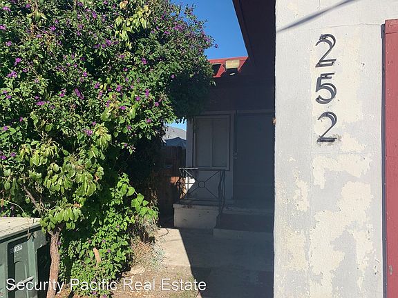 2nd image of 252 S 20th St