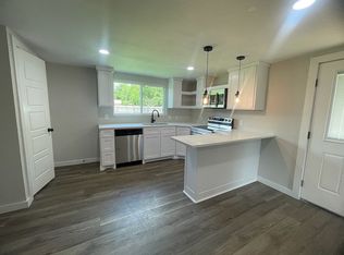 611 SW 4th St, Kerens, TX 75144