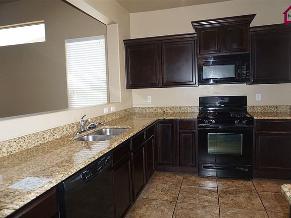 4th image of 7534 Sierra Bella Pl