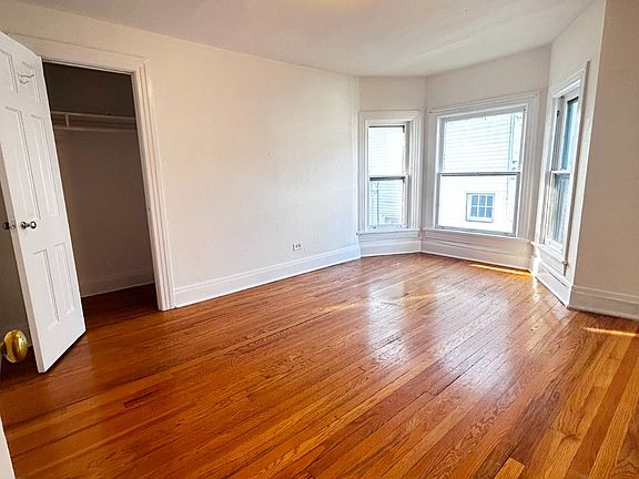 5th image of 99 Bedford St #2