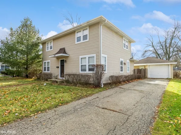 2411 Wing St, Rolling Meadows, IL 60008