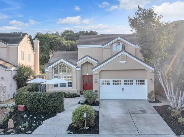 6821 Heaton Moor Dr, San Jose, CA 95119