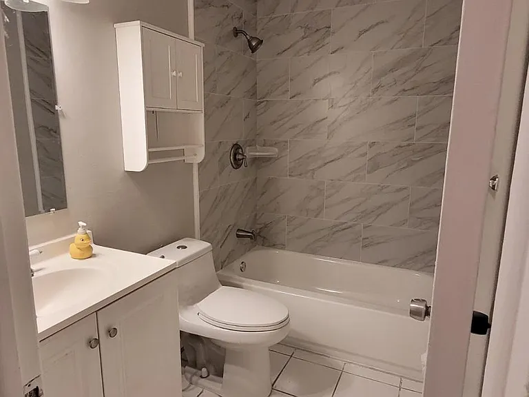 1734 Gladys St #2 — Photo 5