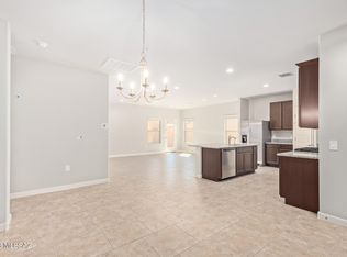 8837 W Lady Banks Dr, Marana, AZ 85653