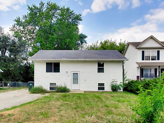 3rd image of 344 Bridgewood Dr